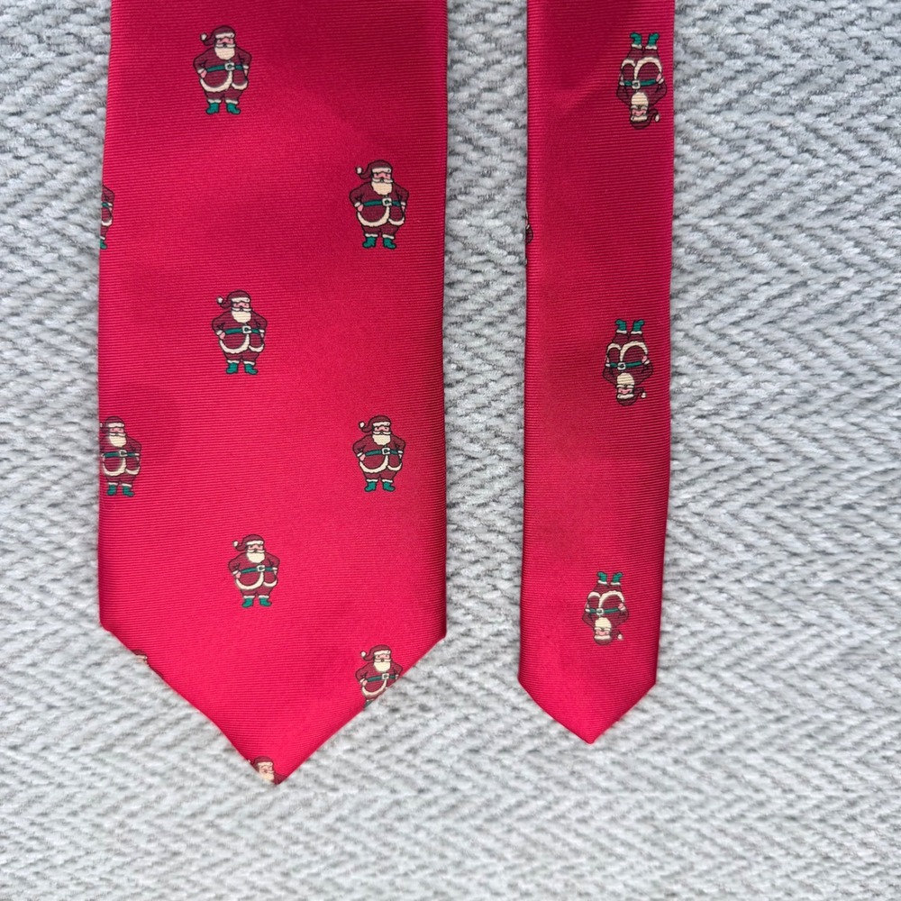 John Henry Necktie OS Red Silk Santa Claus Christmas Holiday Festive USA Made